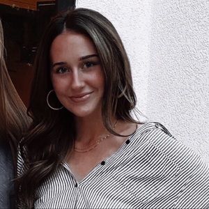 Meet your Posher, Carol